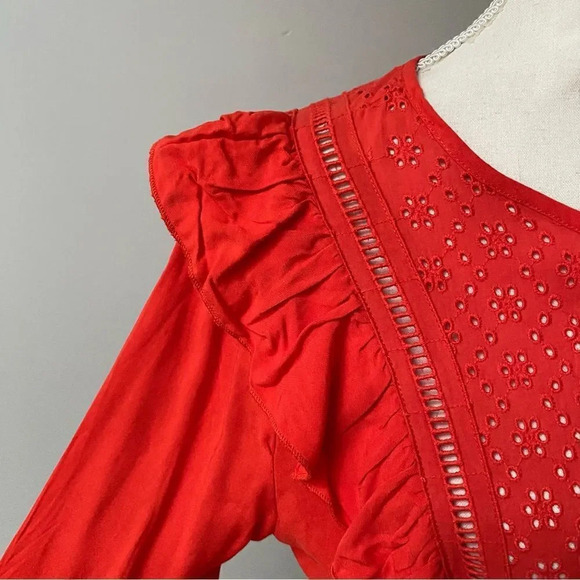 Jack BB Dakota Red Eyelet Ruffle Bell Sleeve Crop Top Small - Picture 4 of 14